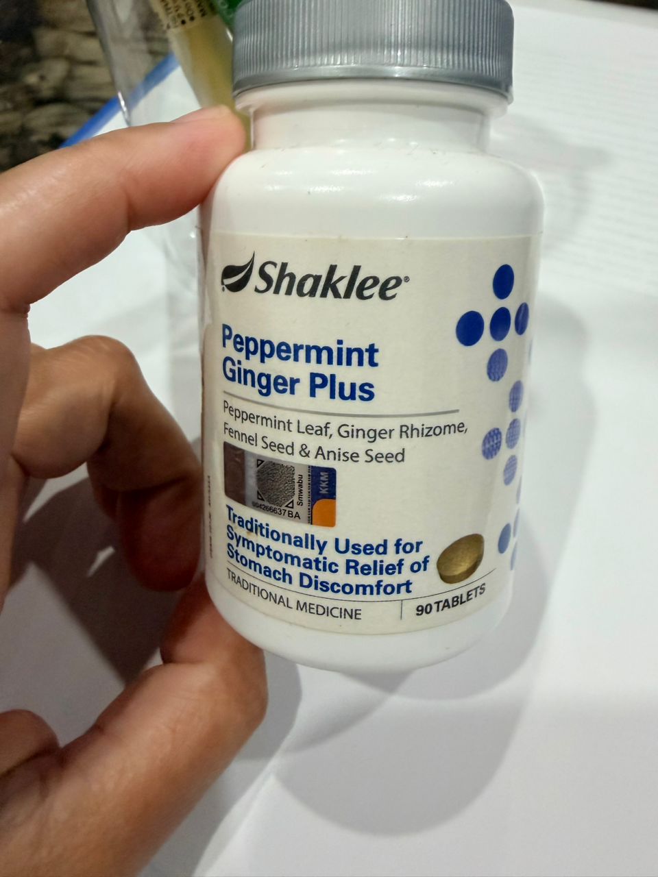 7 Tanda Kita Terlebih Makan Yang Kita Tak Sedar — Tubuh Dah Lama Bagi Signal Tapi Kita Tak Dengar